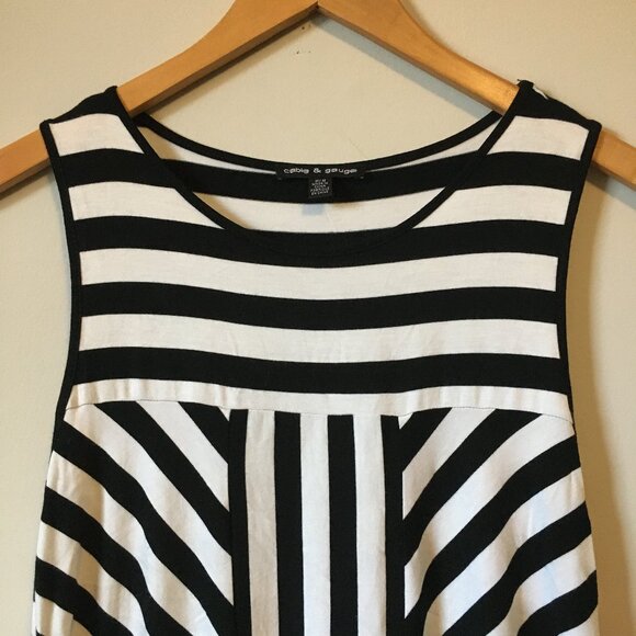 Cable & Gauge Burtonesque Striped A-line Tank Top - Picture 3 of 14